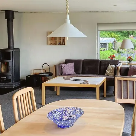 Launo - 150m To The Fjord By Interhome Feriehus